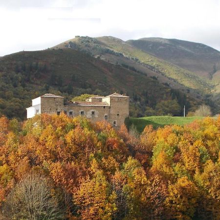Casa Gayon Lägenhet Pola de Allande Exteriör bild