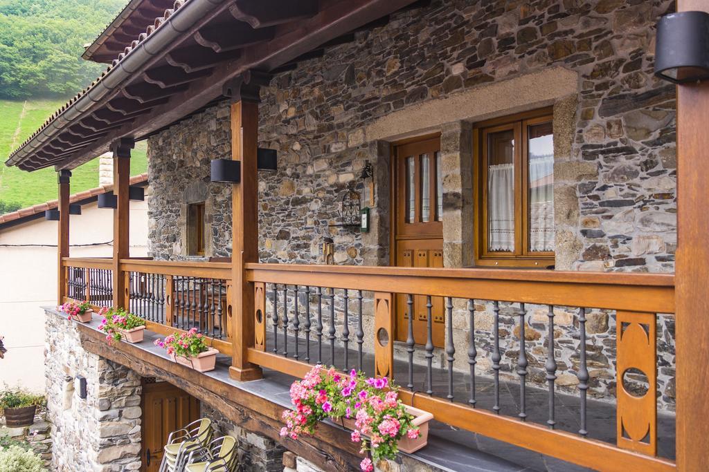 Casa Gayon Lägenhet Pola de Allande Exteriör bild
