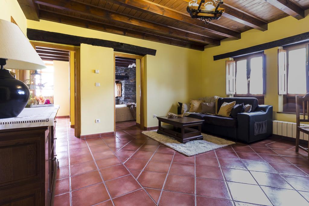 Casa Gayon Lägenhet Pola de Allande Exteriör bild